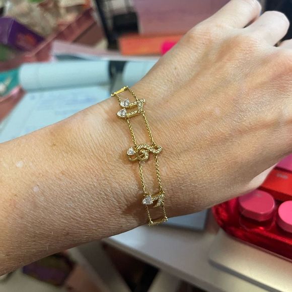 Swarovski Jewelry - Swarovski Music Notes Bracelet!!